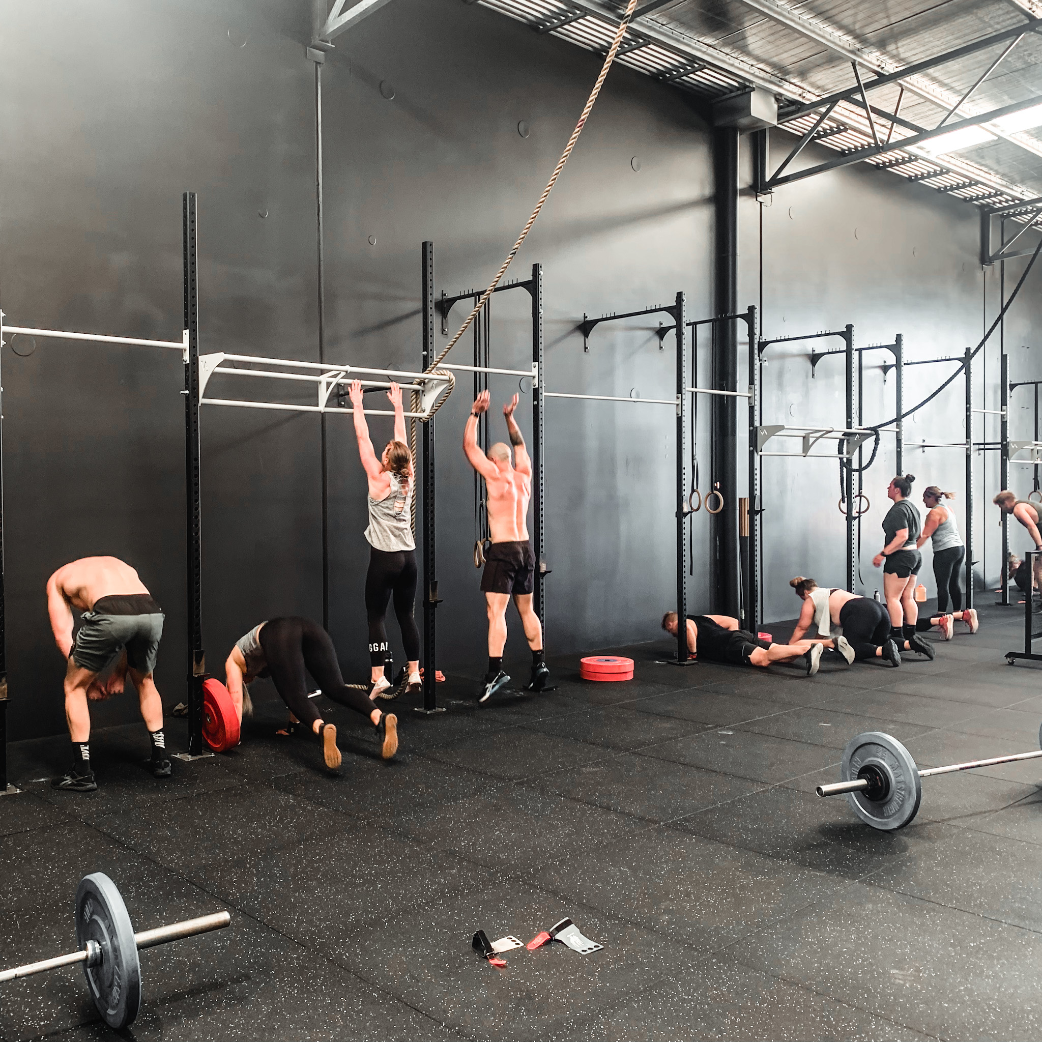 crossfit coaches at crossfit raven